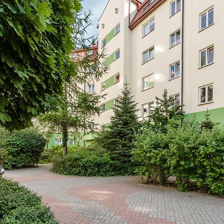 Chill Apartments Kabaty Family Warszawa Eksteriør billede