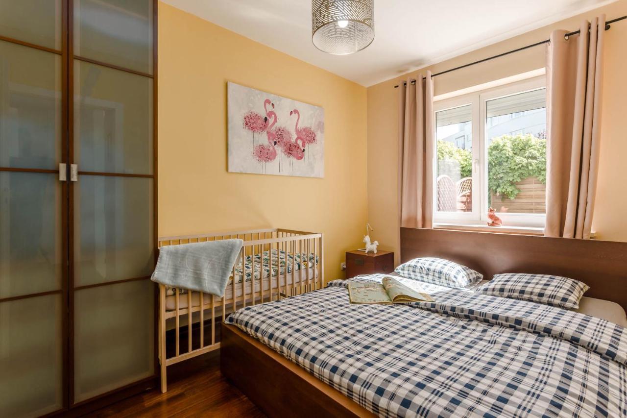 Chill Apartments Kabaty Family Warszawa Eksteriør billede