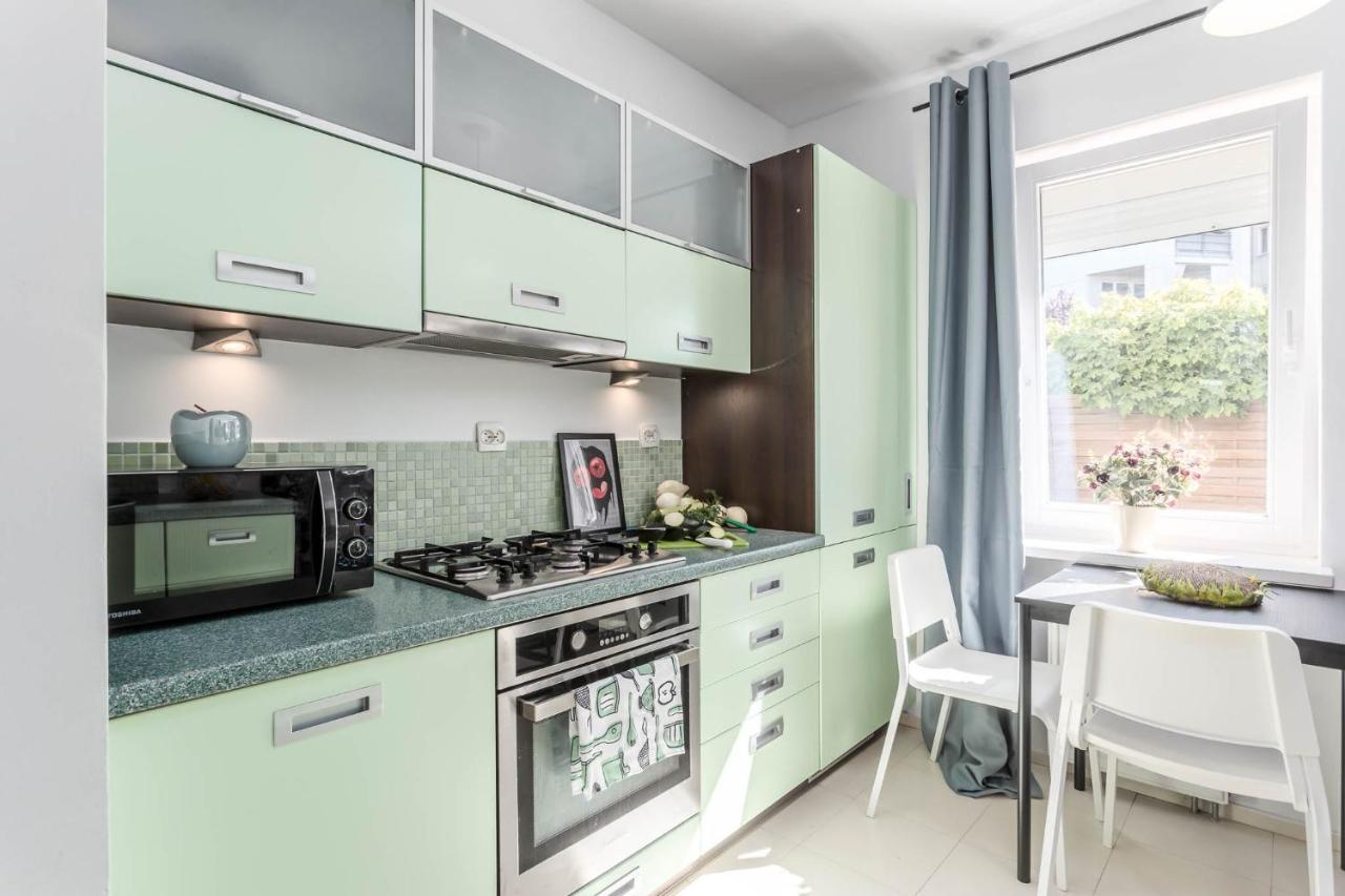 Chill Apartments Kabaty Family Warszawa Eksteriør billede