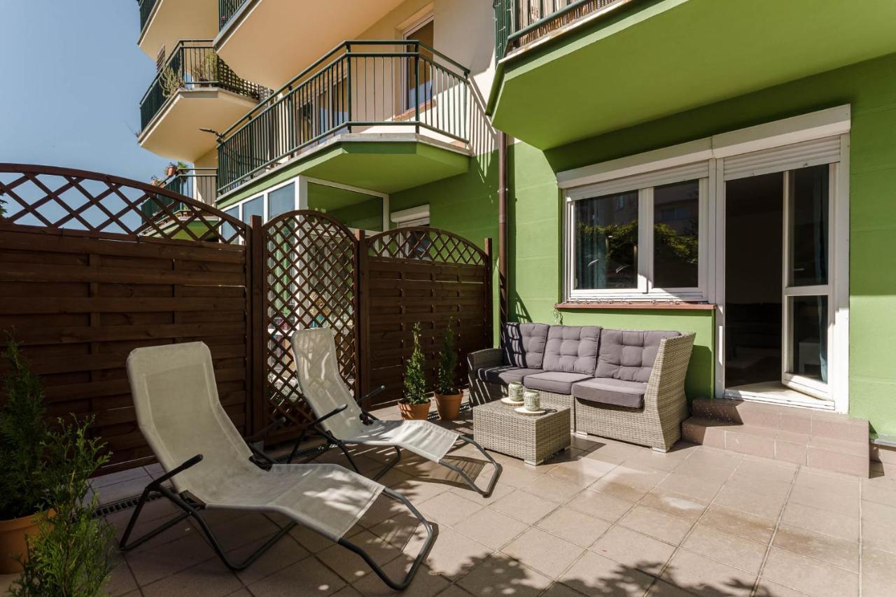 Chill Apartments Kabaty Family Warszawa Eksteriør billede