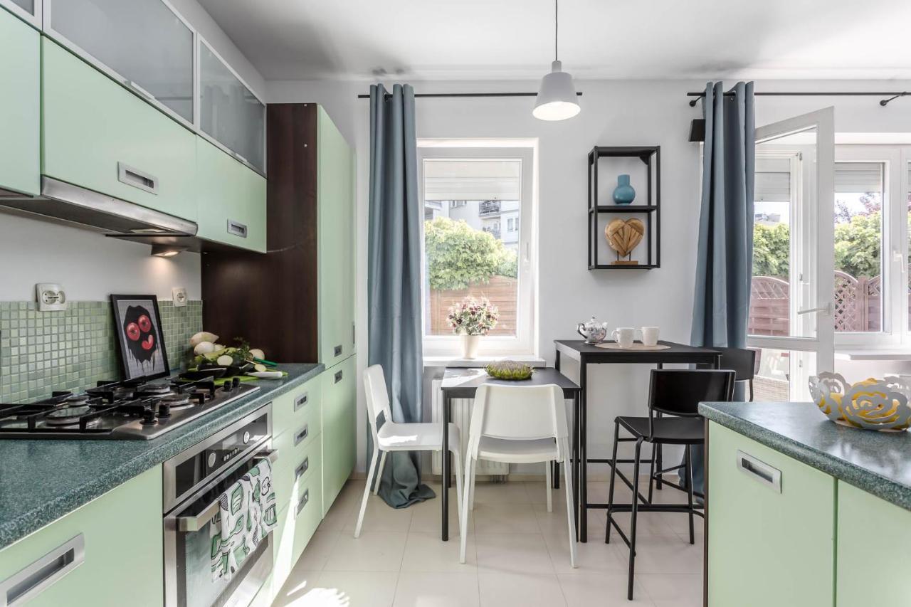 Chill Apartments Kabaty Family Warszawa Eksteriør billede